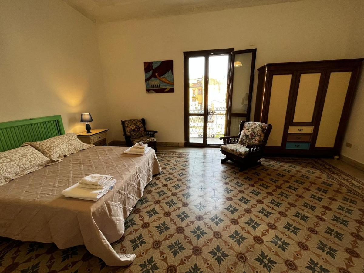 Mille Lire Peppe'S Home パレルモ エクステリア 写真