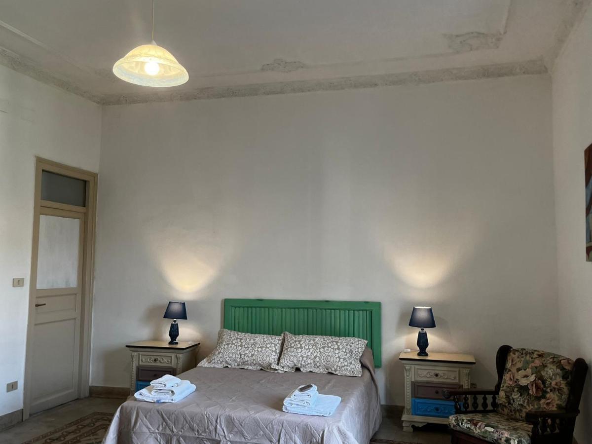 Mille Lire Peppe'S Home パレルモ エクステリア 写真