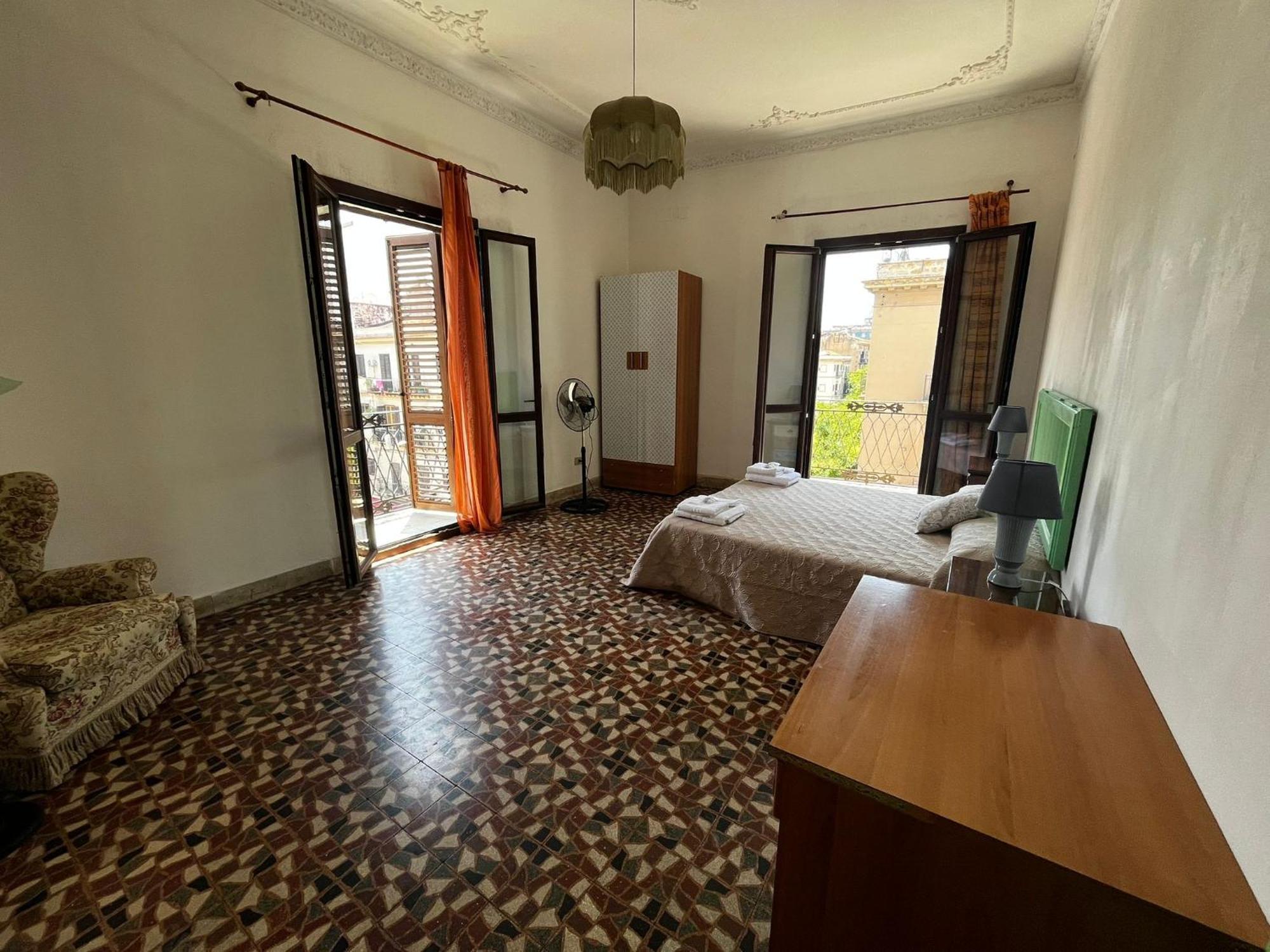 Mille Lire Peppe'S Home パレルモ エクステリア 写真